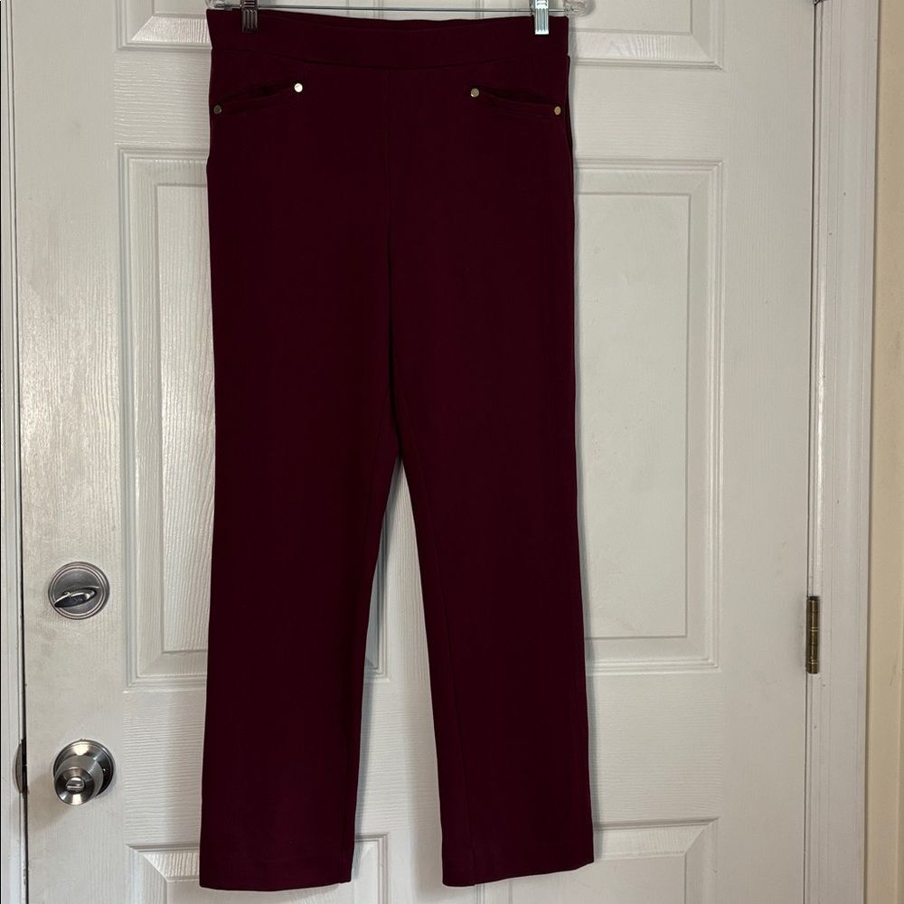Jones Studio burgundy wine pull on stretchy dress pants size Medium work career